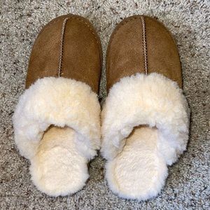 Slippers